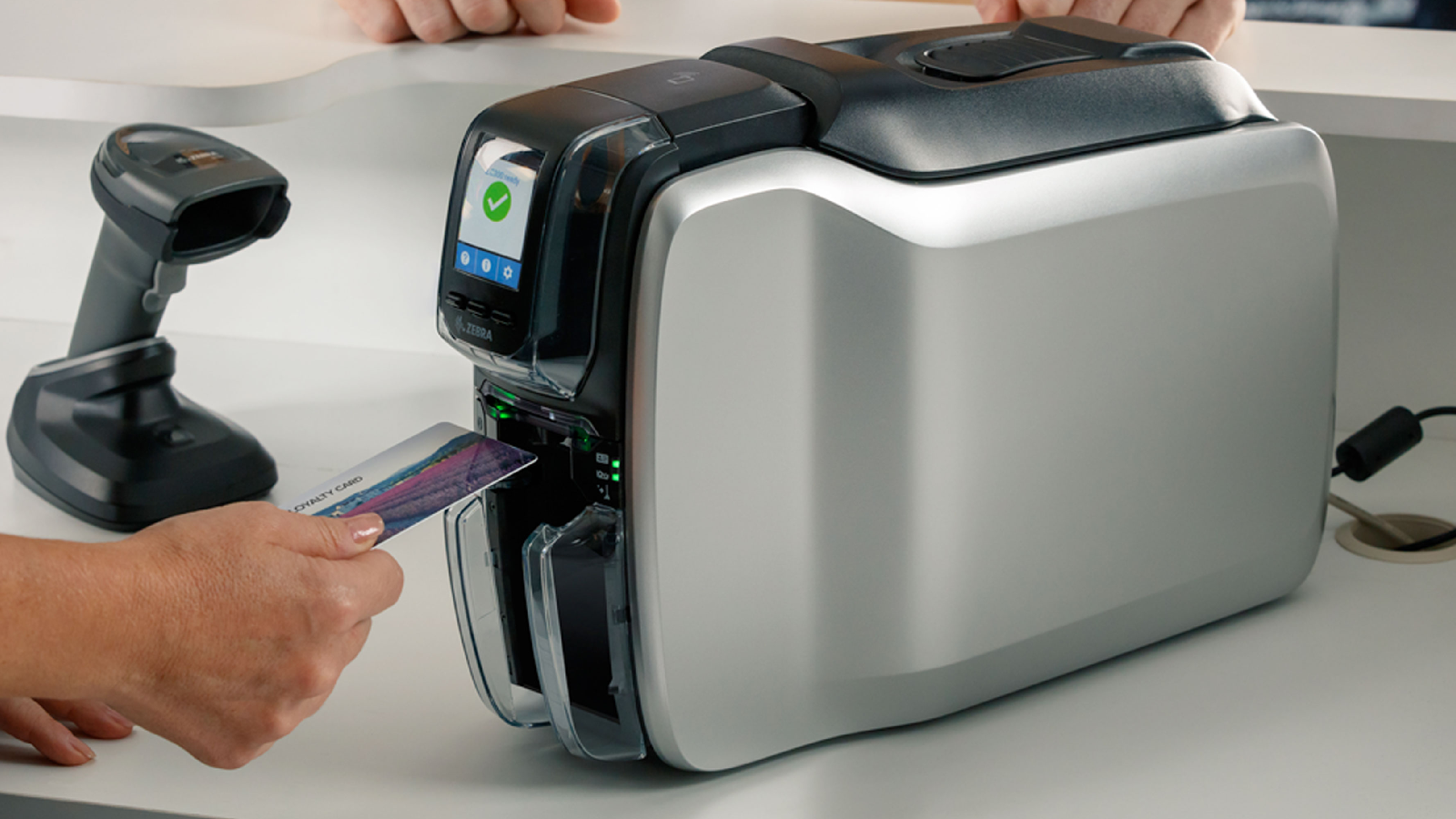Zebra e i badge per studenti: soluzioni per le card scolastiche